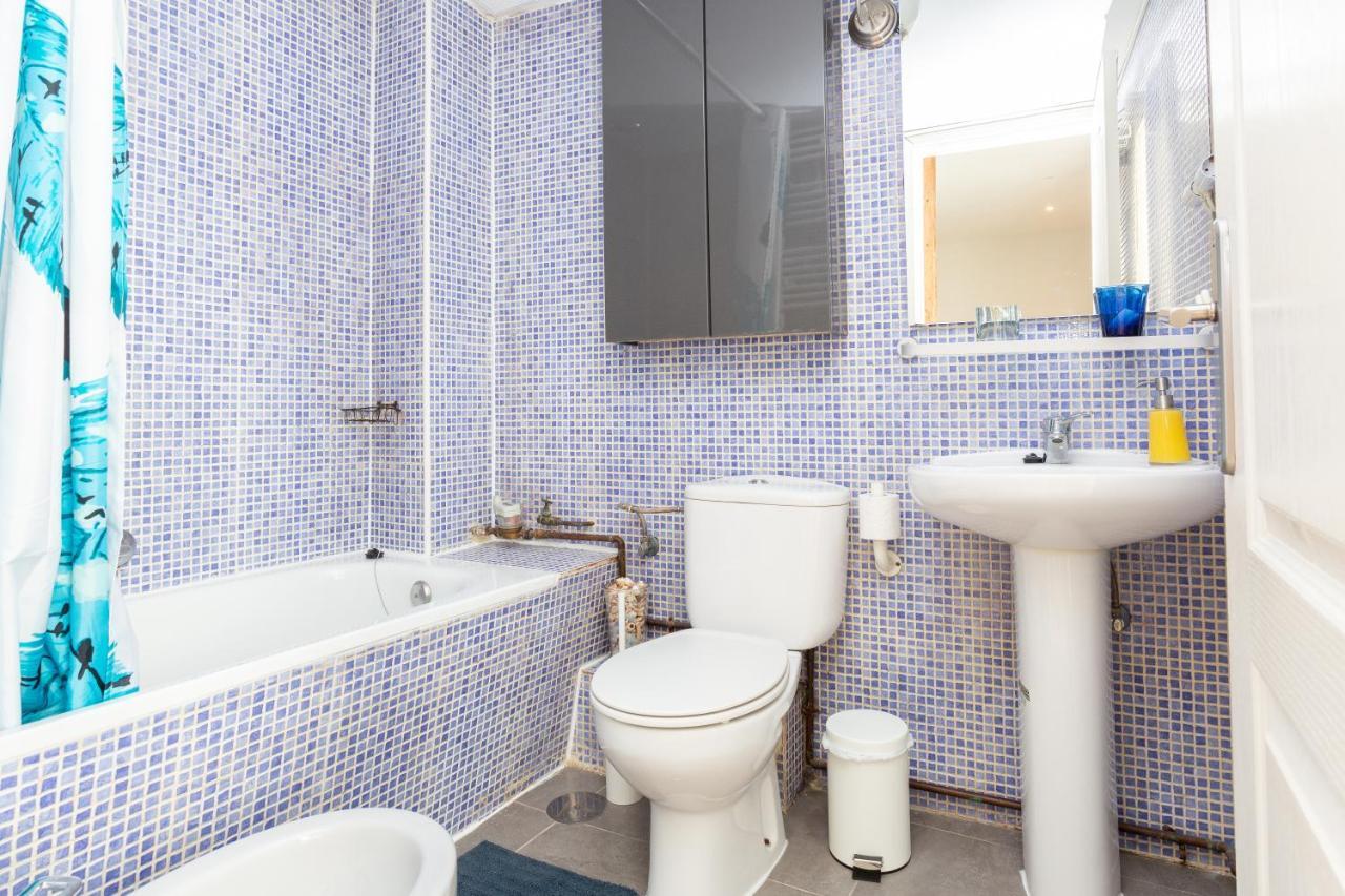 Apartament Amparo Madryt Zewnętrze zdjęcie